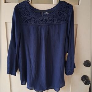 St. John's Bay Navy Crochet Top